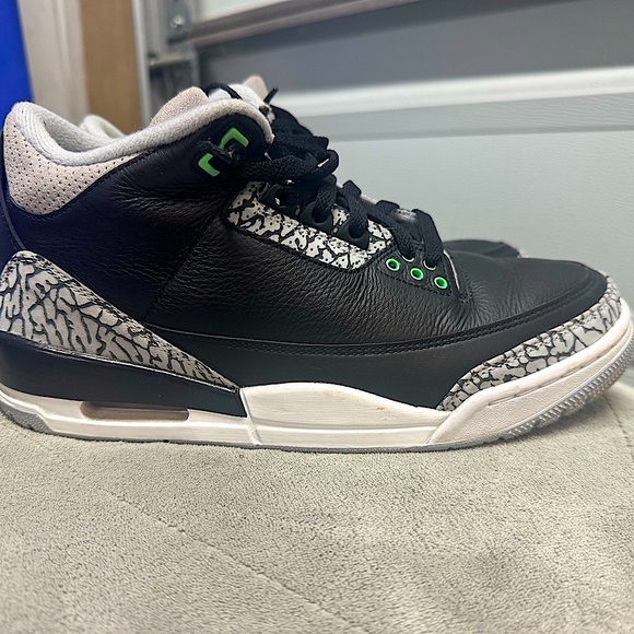 Nike Air Jordan 3 Retro Green Glow CT8532-031 - Picture 1 of 6